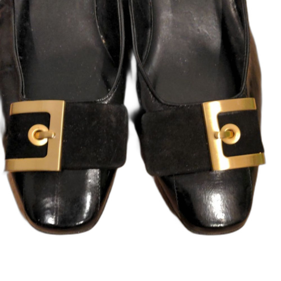 Vaneli low heel patent leather shoes with gold buckle detail - Picture 4 of 4